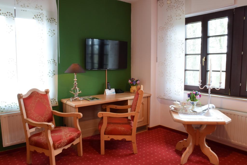 Hotel Landhaus Marienstein Bergen  Værelse billede